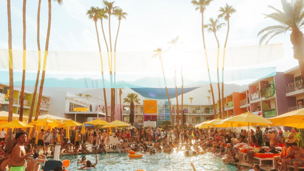 7 Best Summer Festivals in Indio, CA: 2026 Calendar Guide 3 Splash House