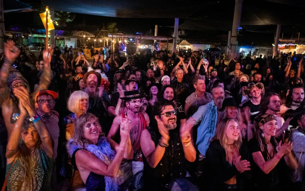 7 Best Summer Festivals in Indio, CA: 2026 Calendar Guide 5 Joshua Tree Music Festival (Fall Edition)
