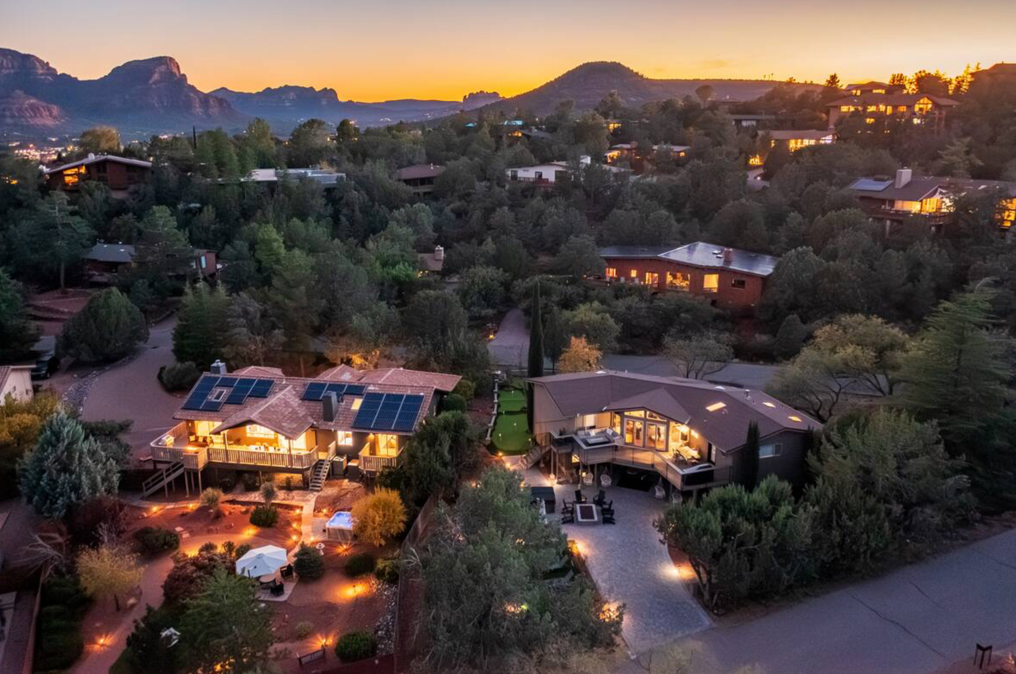 aerial view of a neighborhood of vacation rental properties