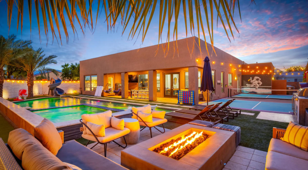 Day Trips Within an Hour of Indio: 6 Best Picks 2026 10 Indio Trip: Make Stay Wandery Your Base Camp for All of It