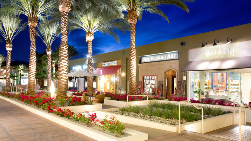Day Trips Within an Hour of Indio: 6 Best Picks 2026 6 Palm Desert and El Paseo