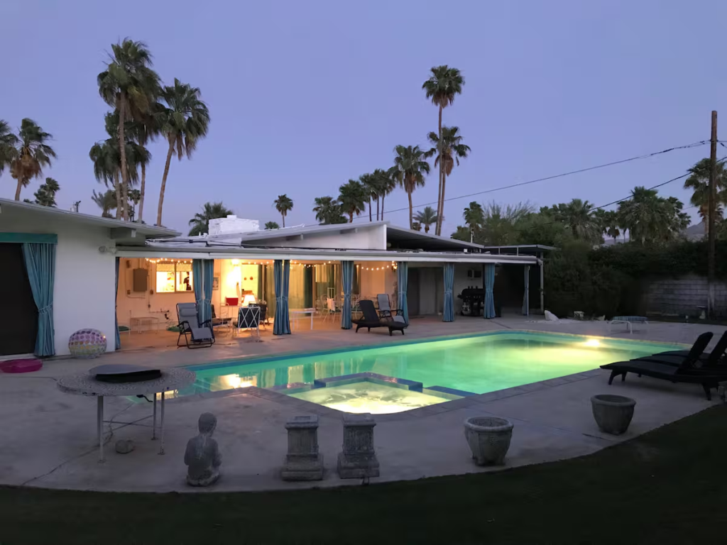 Mid-Century Oasis