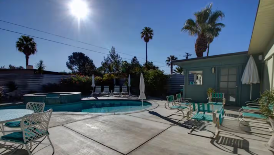Best Palm Springs Airbnbs with Pools: 10 Top Picks 2026 4 Hip, Luxurious Mid-Century Modern Home