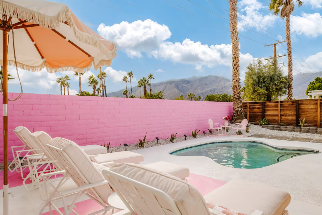 Best Palm Springs Airbnbs with Pools: 10 Top Picks 2026 14 The Doll House