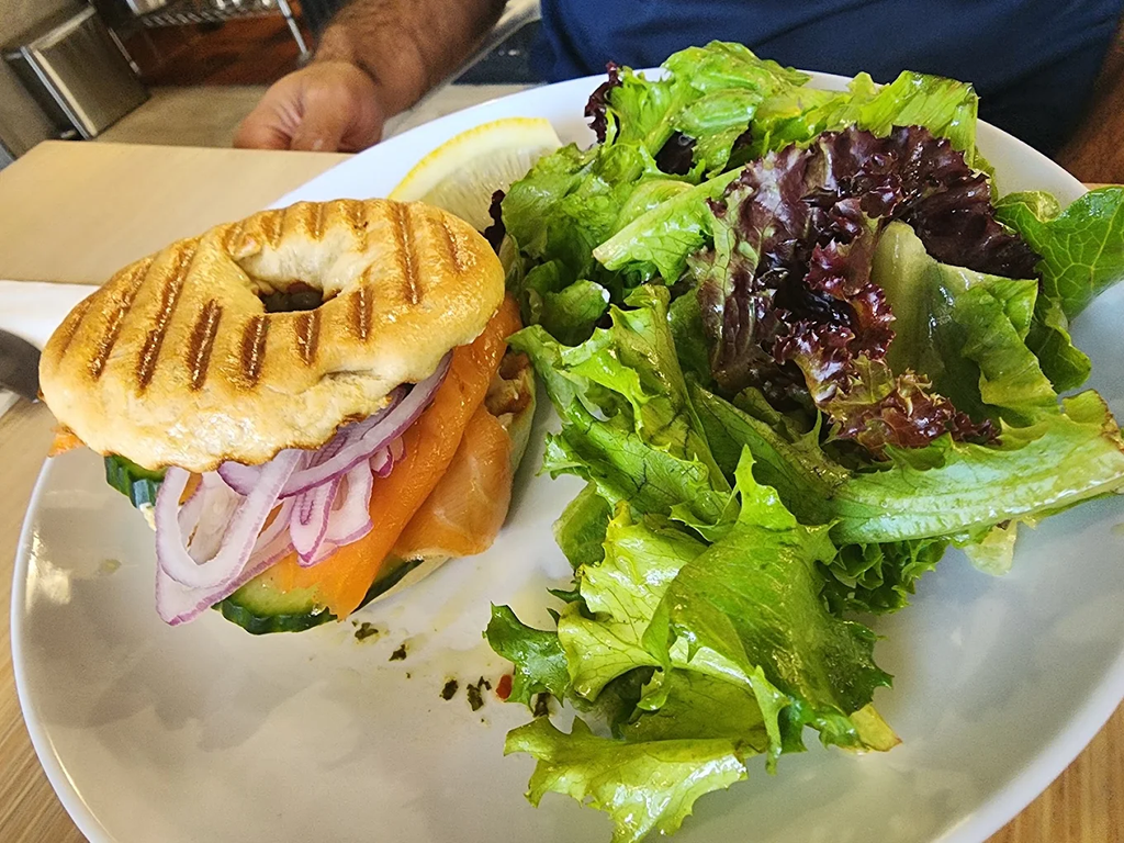 Best Restaurants in Indio, CA: 20 Spots Locals Swear By 63 RD RNNR Libations Pints and Plates, La Quinta
