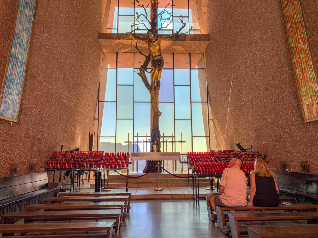 One Day in Sedona: 8 Perfect Stops for an Epic 2026 Trip 5 Your Chapel of the Holy Cross Sedona Visit